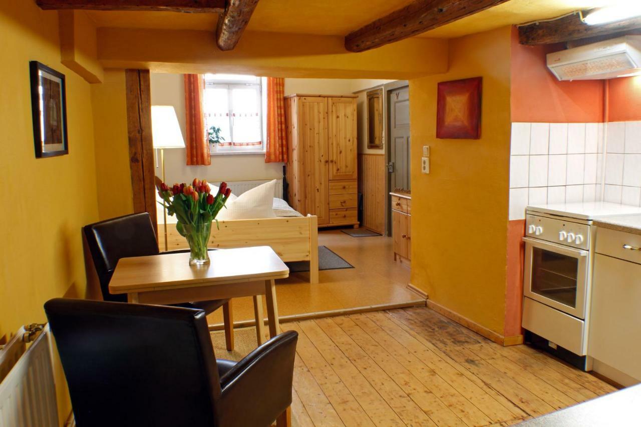 Ferienwohnung Im Damm Quedlinburg Bagian luar foto